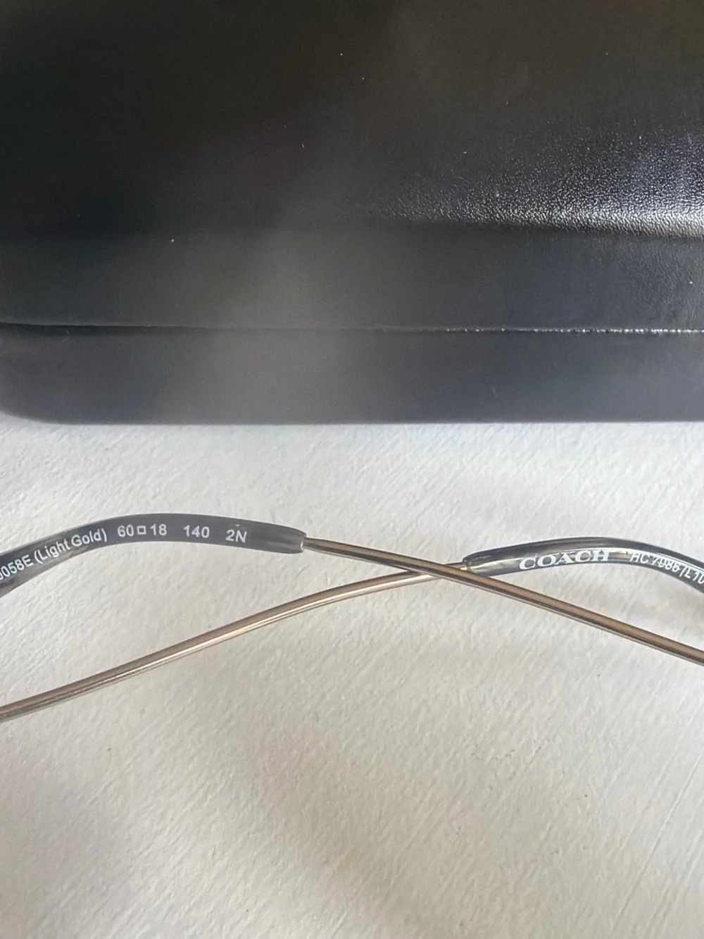 Coach Brown Gradient Round Sunglasses with silver tone Bridge